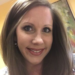 Meet your Posher, Whitney